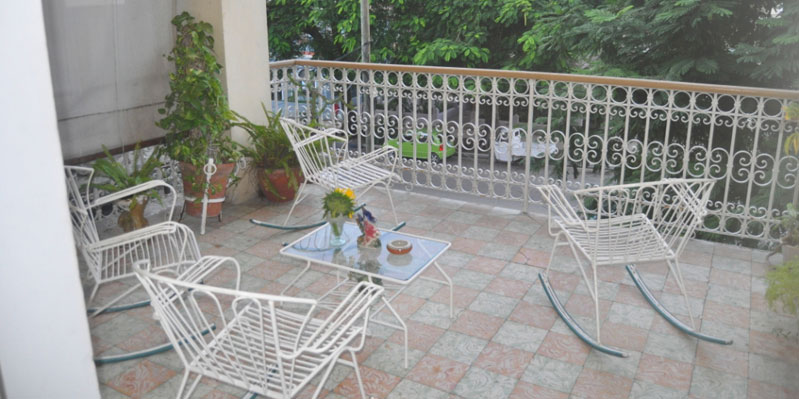 Host family terrace