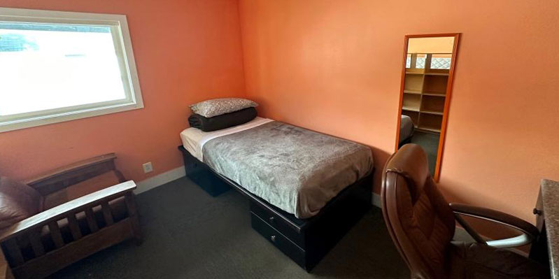 Single room in the residence