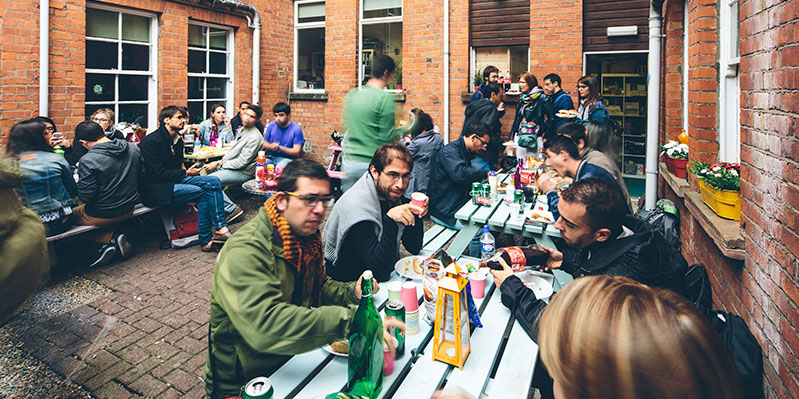 Breaktime in the courtyard
