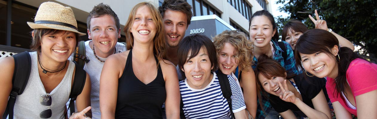 Juniors learning English in Los Angeles